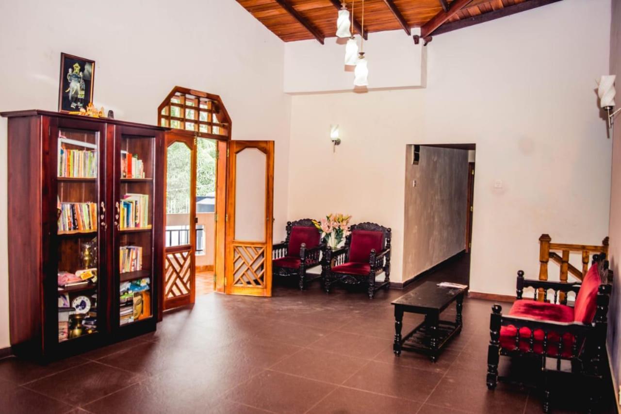 4Ty Two Homestay גאלה מראה חיצוני תמונה